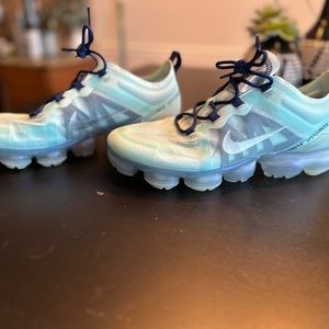 Nike Vapormax 2019, women’s size 11